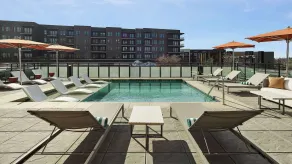 Lively Hotel On Oak Oklahoma City, Tapestry By Hilton - Piscine