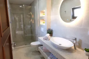 Apartments Eneida - Bathroom