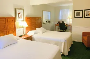 Cedar Crest Inn - Chambre