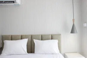 Gorgeous Studio at Mekarwangi Square Apartment with Mountain View By Travelio - Zimmer