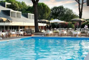 PFA Hotel La Darsena - Follonica - Piscine