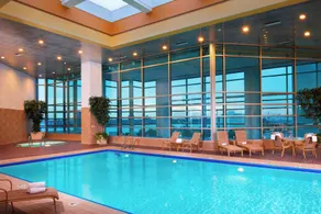 Courtyard by Marriott Detroit Downtown - Piscine