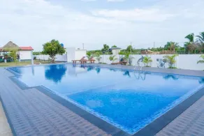 US Cabanas - Pool
