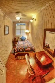 Kuebler Waldrip Haus B&B - Rum