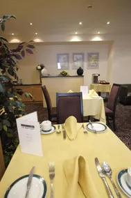 Albert Hotel - Restaurant