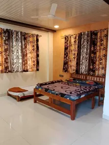 Vikrant Deluxe Rooms - Rom