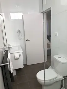 Gundagai Tourist Suites - Badezimmer