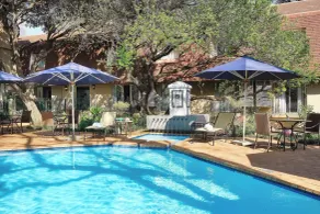 Protea Hotel by Marriott Johannesburg Balalaika Sandton - Pool
