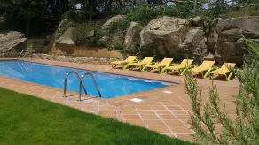 Appartement 'Sant Grau 2' avec vue sur la montagne, piscine commune et Wi-Fi - Piscine