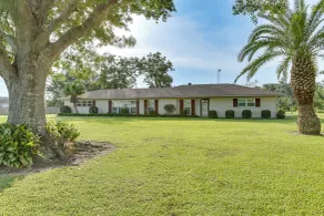 Fish & Explore: Serene Home on Bayou Petit Caillou - Innenbereich