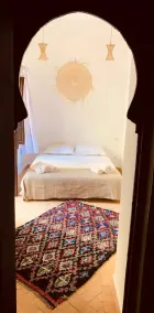 Riad Doroob - Camera