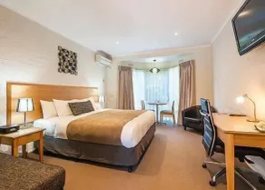 Comfort Inn Coach & Bushmans - Zimmer