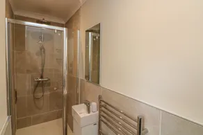 The Hideaway - Bathroom