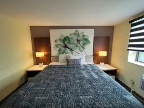 Lakeside Inn - Chambre