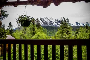 Midnight Sun Log Cabins - Vue de la chambre