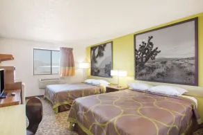 Super 8 by Wyndham Kingman - Chambre