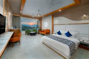 Grand Continent Morjim - Room