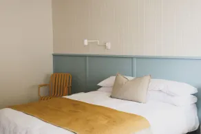 The Blue Water Motel - Room