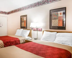 Econo Lodge McDonough South - Chambre
