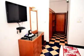 Hotel Hemkunth - Room