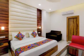 FabHotel The Elegant - 150 Meters From Delhi Public School Meerut - Habitación