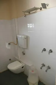 Hotel Nawanagar Residency - Bathroom