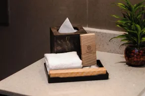 MK Colombo - Bathroom