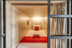 RedDoorz Hostel near Stadion Mandala Krida Yogya - Chambre