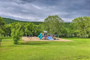 Private Retreat w/ Deck: 1 Mi From Cowanesque Lake - Interiør
