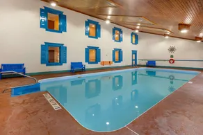 Comfort Inn & Suites Thousand Islands Harbour District - Piscine
