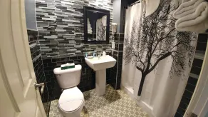 Motel 57 - Bathroom