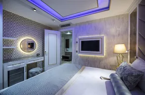 Elysium Green Suites - Room