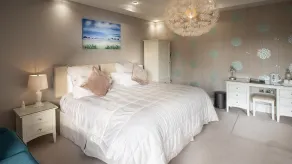 Hamble Retreat House, Studios and Lodge - Rom