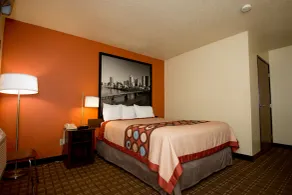 Super 8 by Wyndham Altoona - Chambre