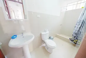 Punta Huanchaco Hostel - Badrum