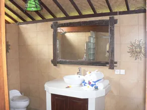Villa Tenganan, Kura Kura Villas, Candidasa, Bali - Salle de bain