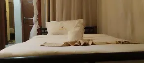 New Urbane Hotel - Room