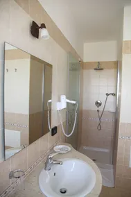 Monte San Giovanni-Nebrodi Rooms - Badezimmer