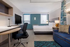 Home2 Suites by Hilton Kingston - Quarto
