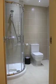 The Shoreditch Inn - Bathroom