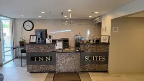 Copley Inn & Suites By OYO Akron OH - Réception