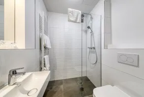 Smart Stay Hotel Station - Salle de bain