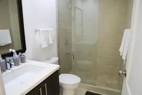 The Bromptons Secure Gated Condo - Bathroom