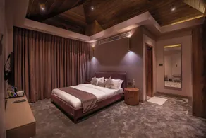 Valentia The Exotic Boutique Hotel - Pure Veg - Chambre