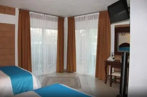 HOTEL JD TEPOZTLÁN - Rom