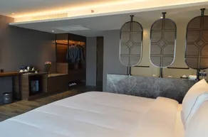 Ayathorn Bangkok - Room