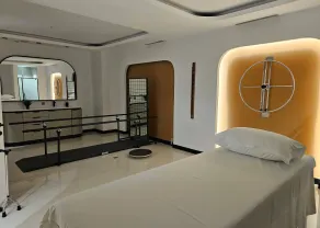MEDWORLD COSMOS Health & Rehabilitation Center - Room