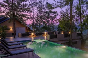 Tea Terrain Resorts & Spa - Piscina