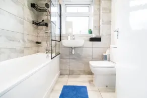 Polperro House - Chic & Stylish Home Contractor & Family Ready - Badeværelse