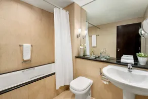 Shangri-La Apartments - Salle de bain